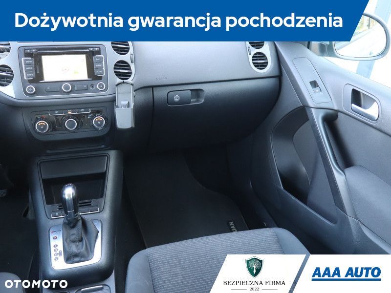 Volkswagen Tiguan - 10
