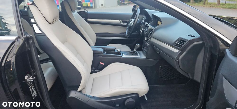 Mercedes-Benz Klasa E 200 CGI BlueEFFICIENCY Automatik Avantgarde - 26