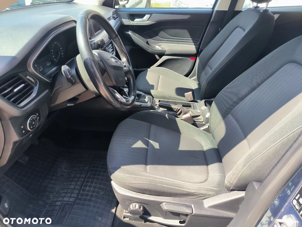 Ford Focus - 5