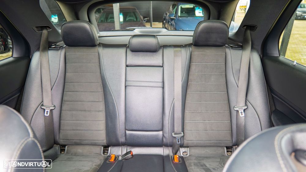 Mercedes-Benz GLE 350 de 4Matic - 29