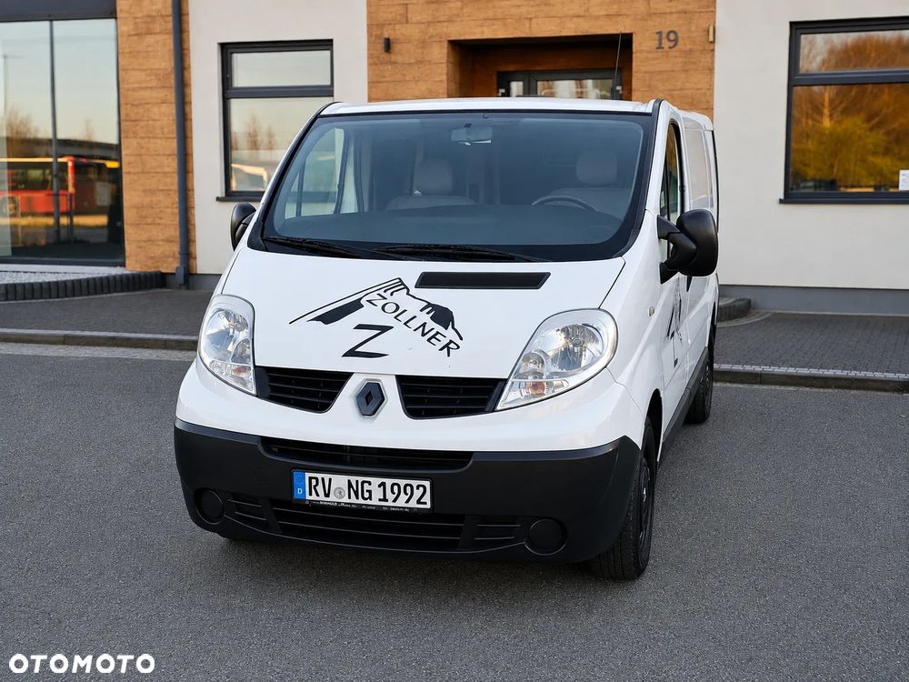 Renault Trafic - 2