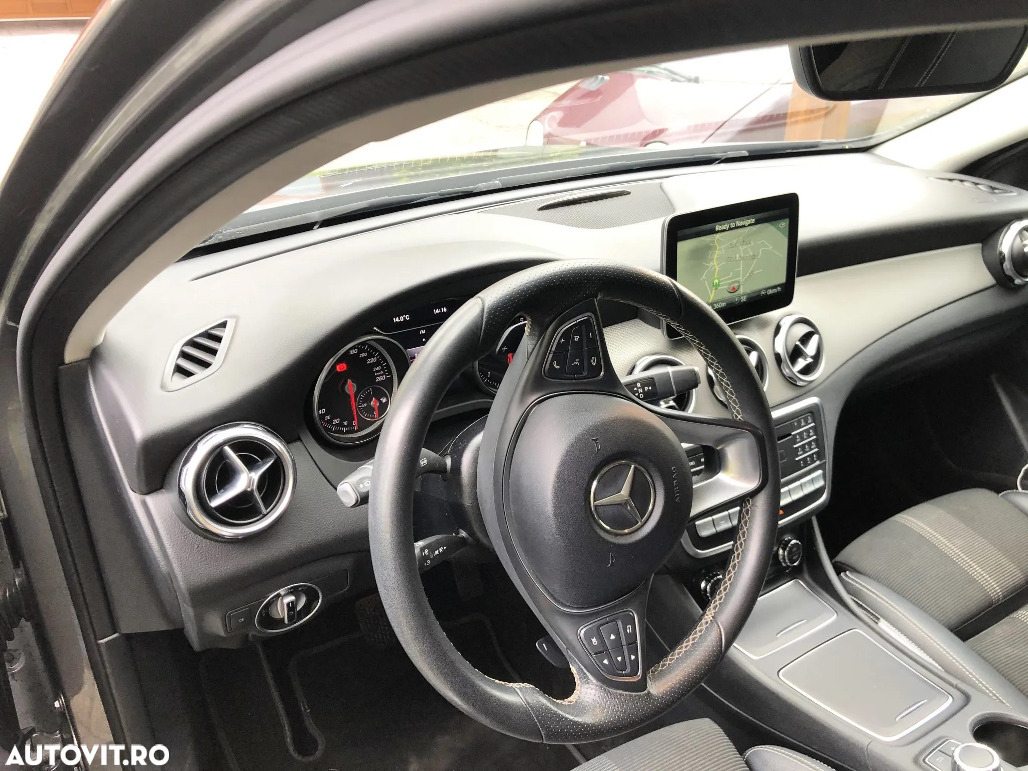 Mercedes-Benz GLA 220 d 4MATIC Aut. - 3