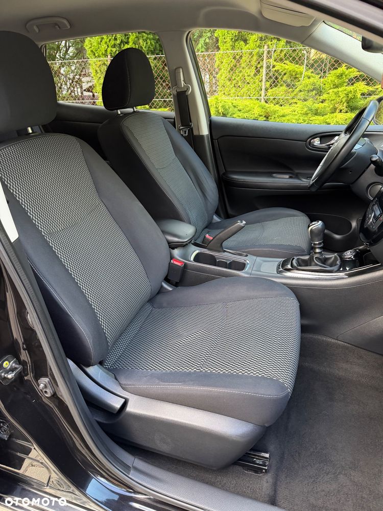Nissan Pulsar 1.2 DIG-T Tekna EU6 - 32