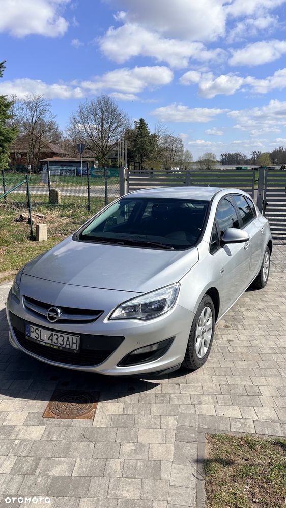Opel Astra 2.0 CDTI Enjoy - 1
