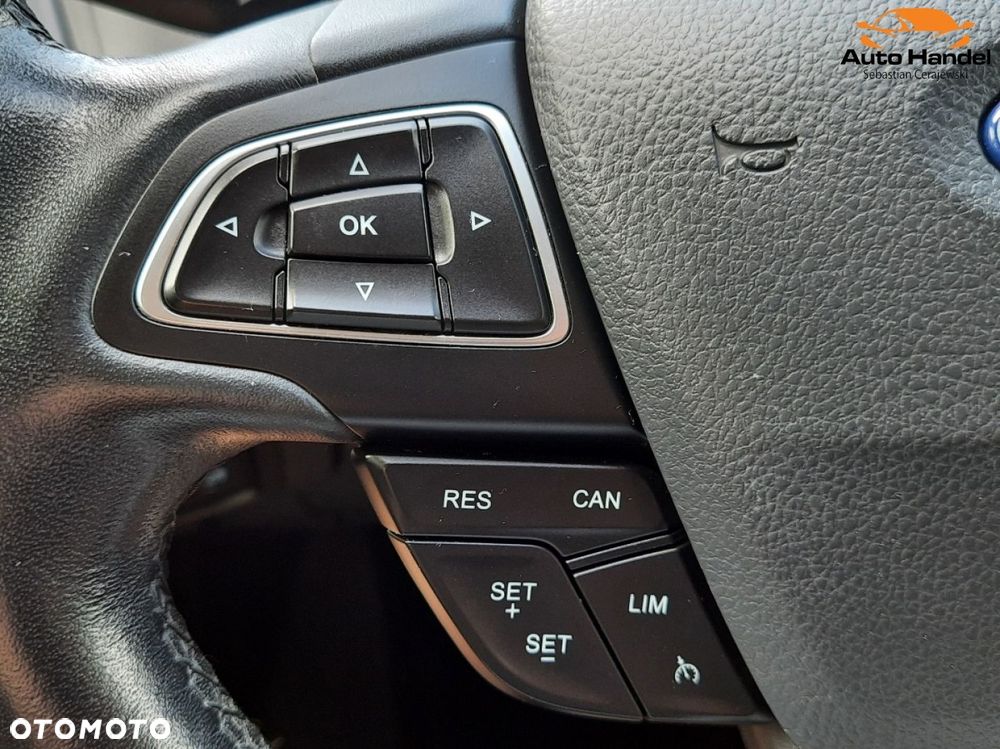 Ford Focus 1.0 EcoBoost STart-Stopp-System TITANIUM - 21