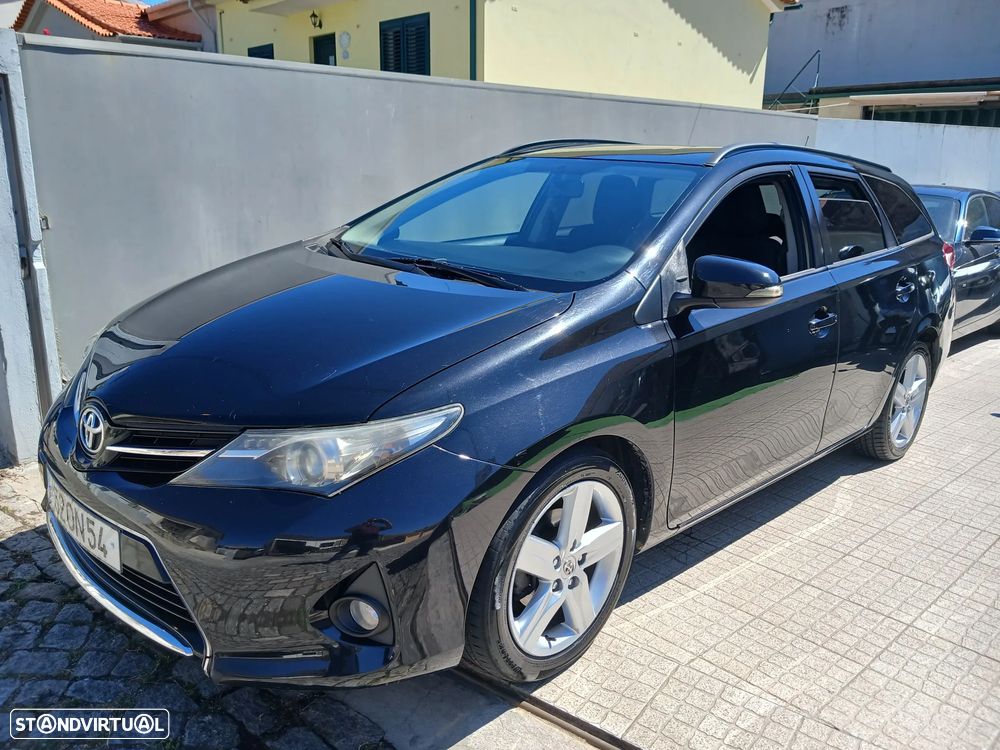 Toyota Auris Touring Sports 1.4 D-4D Com+P.Sport — fotografia 20