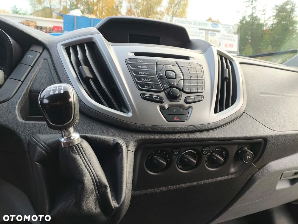Ford Transit - 14