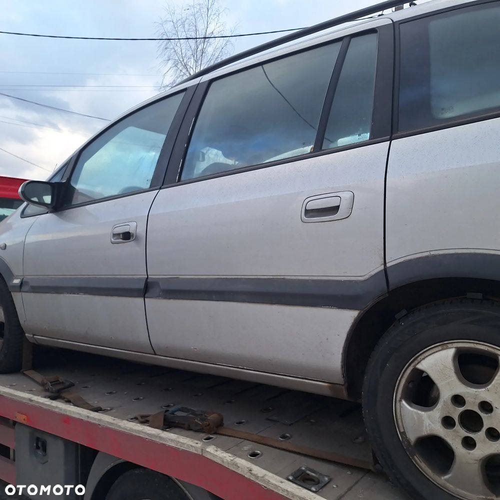 DRZWI PRAWE LEWE PRZOD TYL ZAFIRA A Z157 - 1