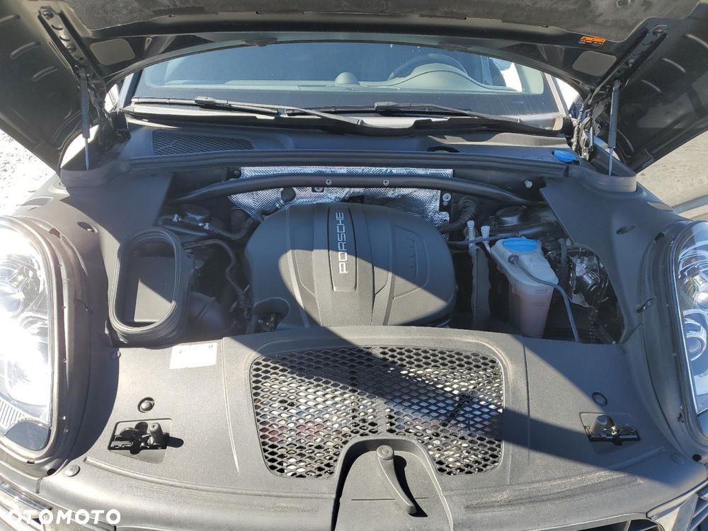 Porsche Macan - 12