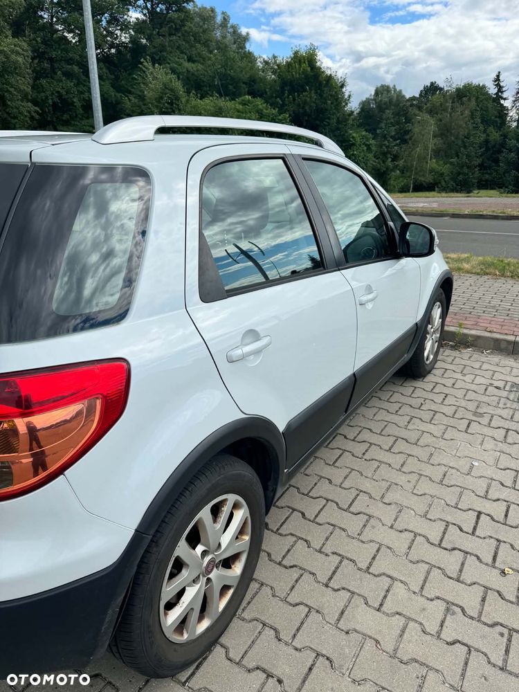 Fiat Sedici 1.6 16V 4x4 Dynamic - 8