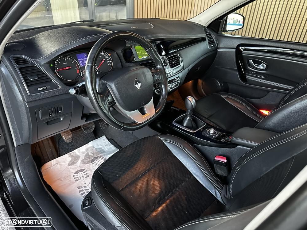 Renault Laguna Break 2.0 dCi Initiale - 23