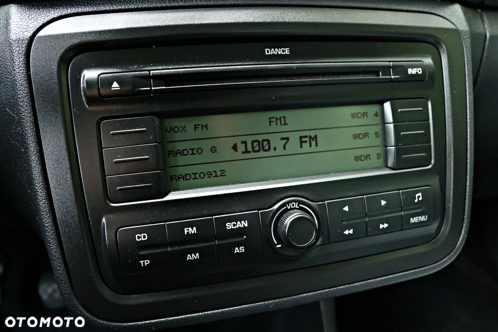 Skoda Fabia 1.2 HTP Ambiente - 37
