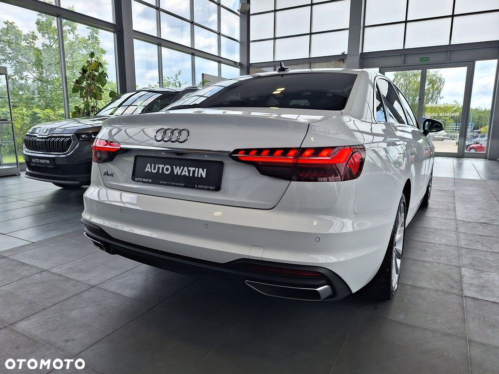Audi A4 Limousine - 5