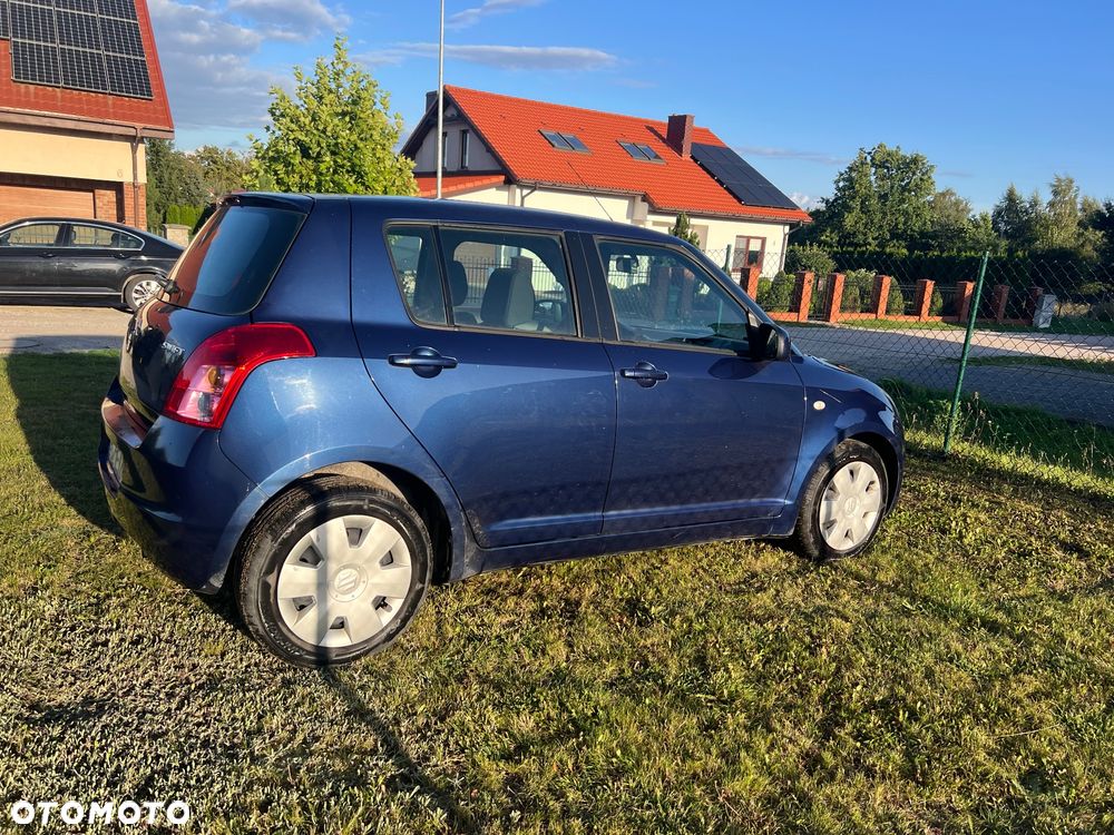Suzuki Swift 1.3 Sunlight Edition - 25