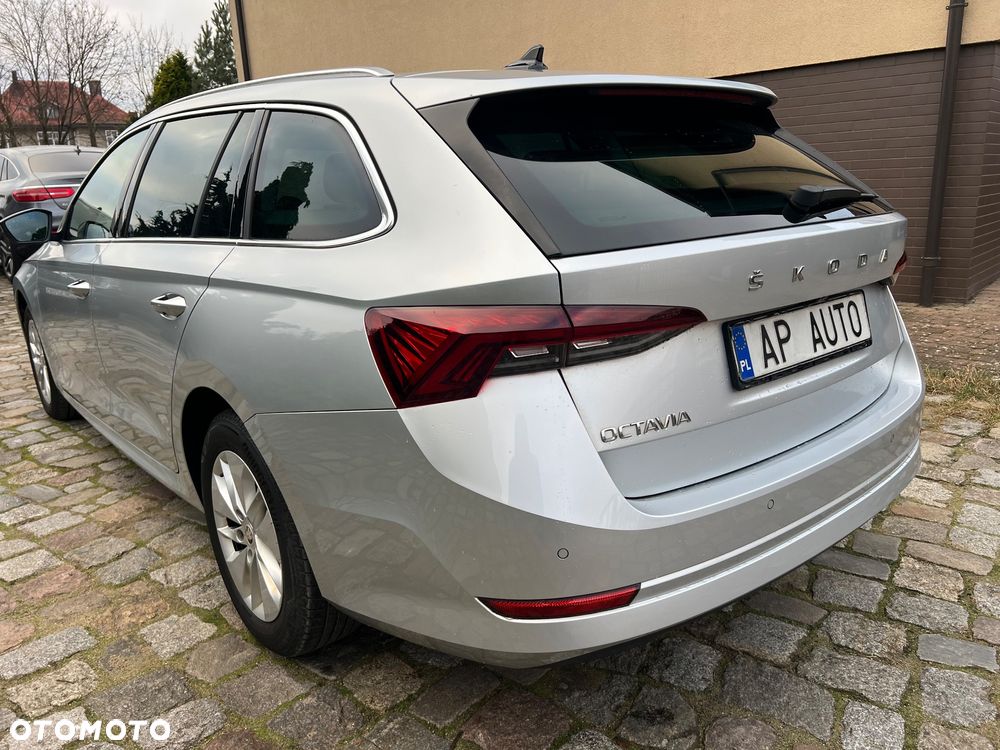 Skoda Octavia 2.0 TDI Style - 3