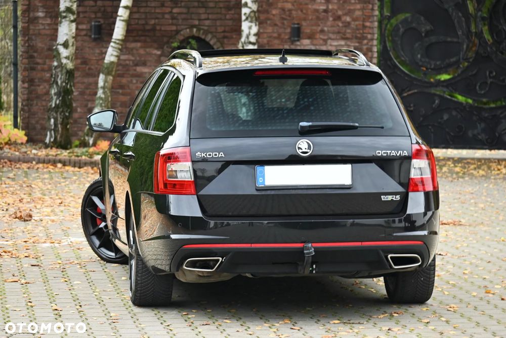 Skoda Octavia ver-2-0-tdi-scr-rs-dsg - 17