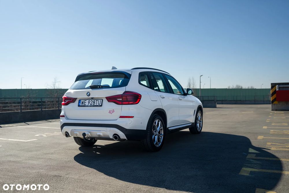 BMW X3 xDrive20i Advantage sport - 5