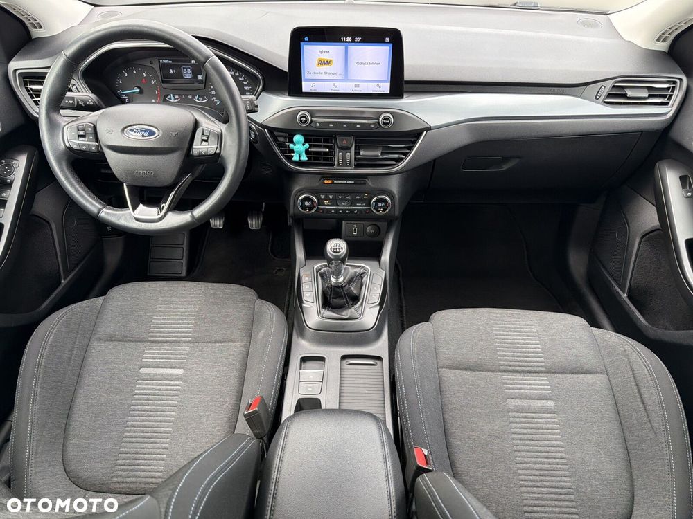 Ford Focus - 23