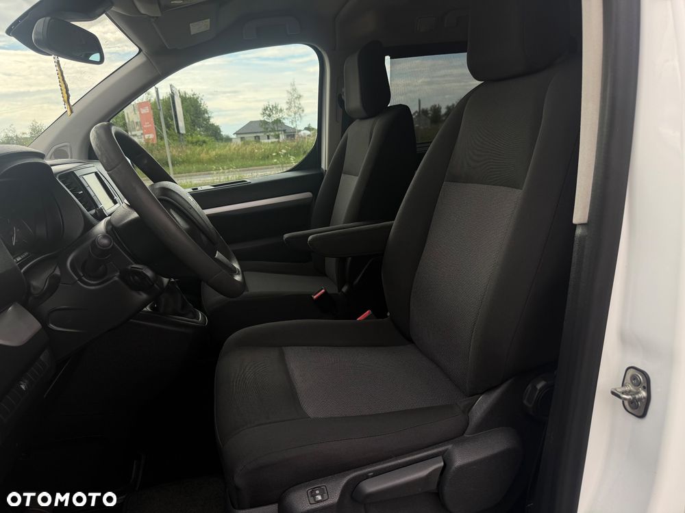 Peugeot Traveller 2.0 BlueHDi Standard Business - 11