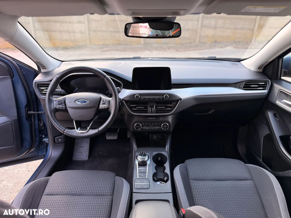 Ford Focus 1.0 EcoBoost Trend Edition - 8