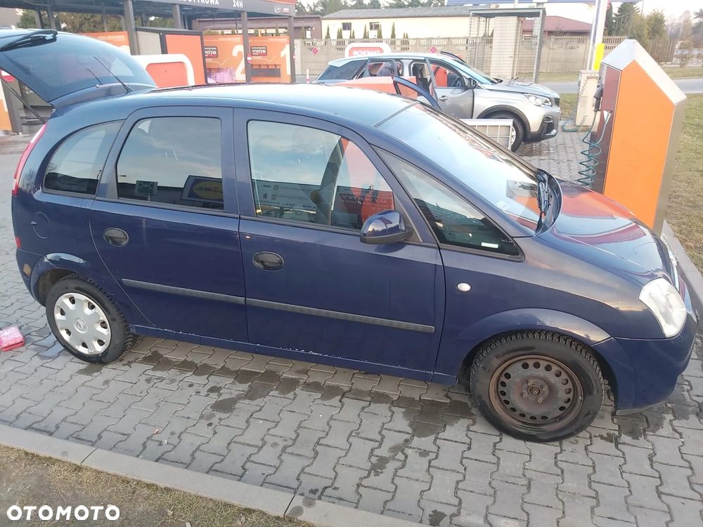 Opel Meriva 1.6 16V Cosmo - 14