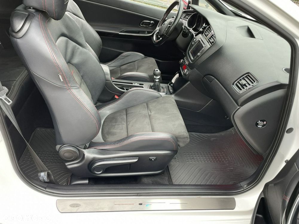 Kia ProCeed 1.6 T-GDI GT Edition 1 - 6