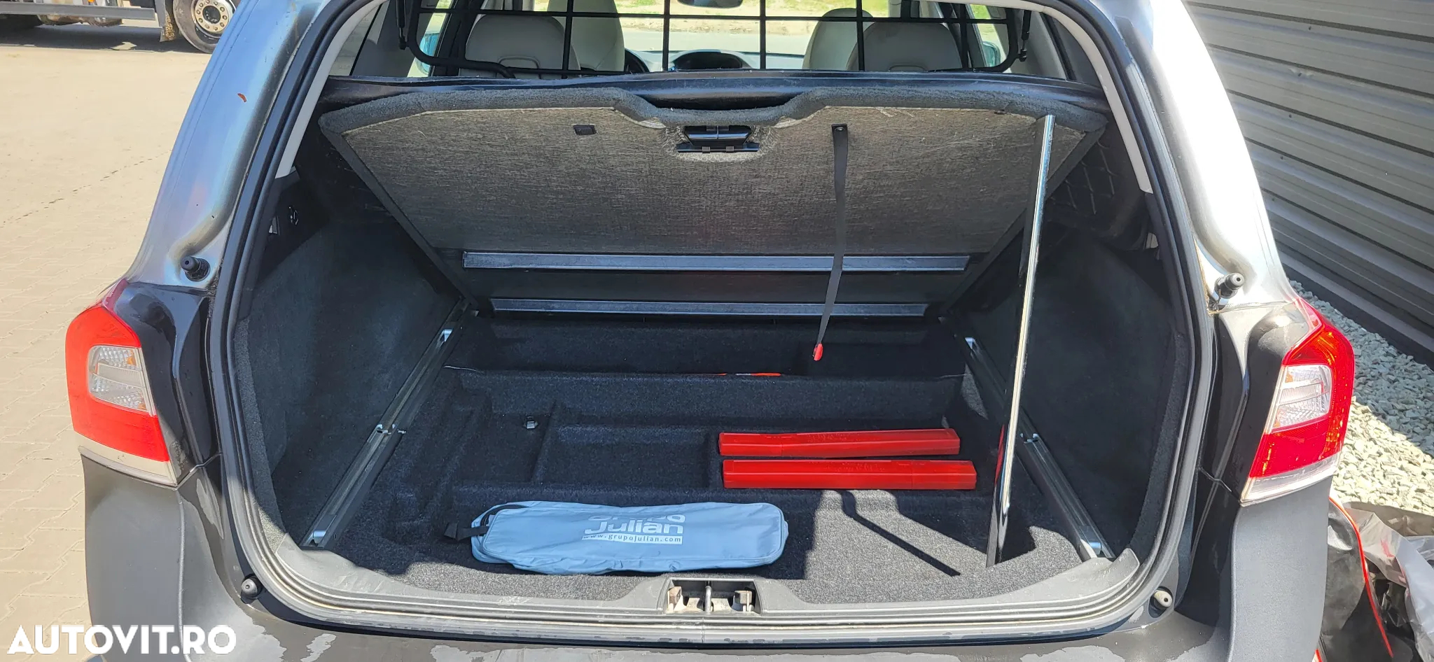 Volvo XC 70 D4 Geartronic Momentum - 16