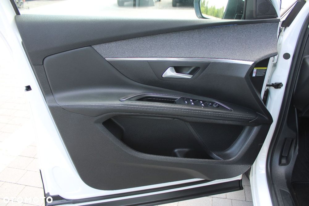 Peugeot 5008 BlueHDi 130 EAT8 Crossway - 22