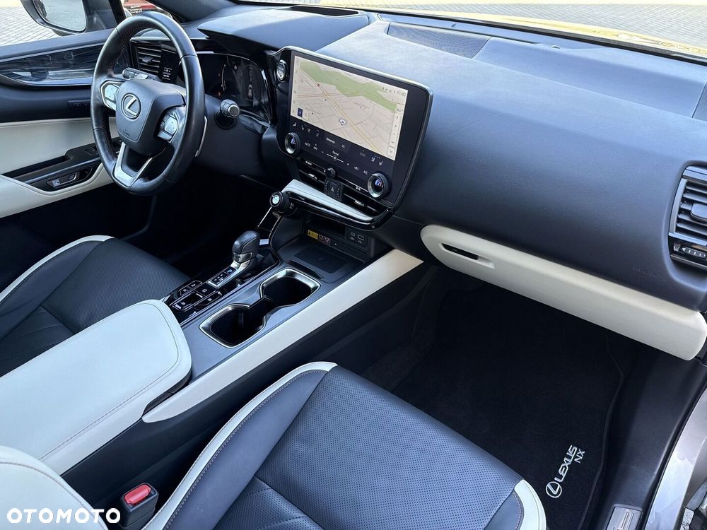 Lexus NX 350h Prestige AWD - 10