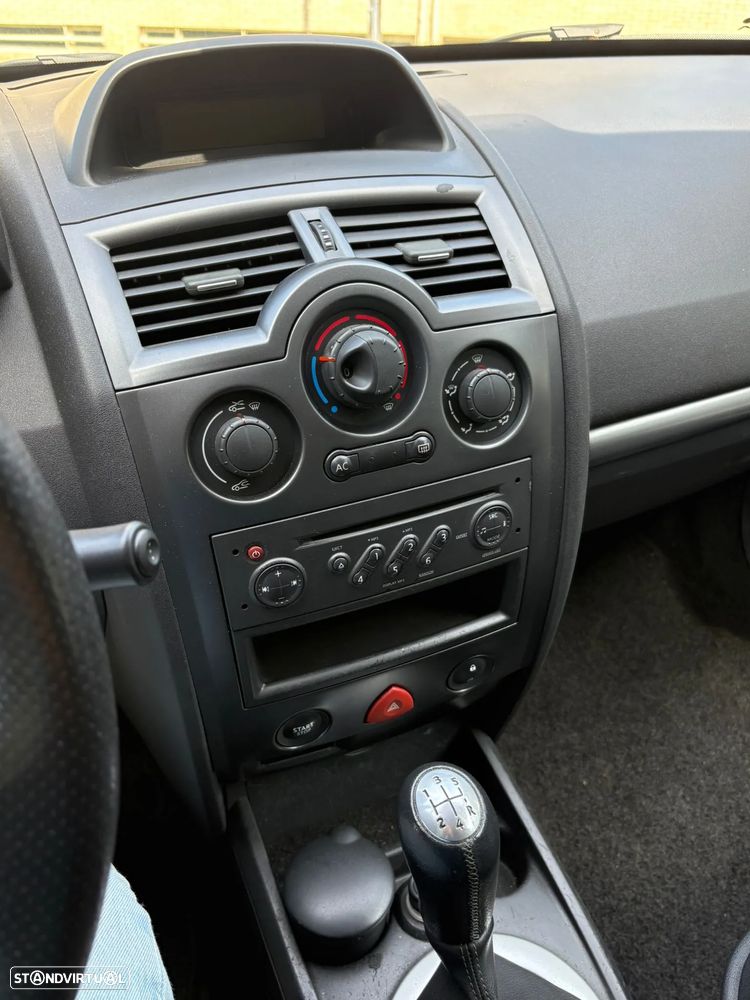 Renault Mégane - 7