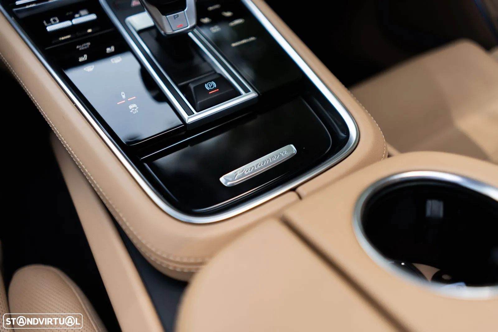 Porsche Panamera 4S E-Hybrid - 35