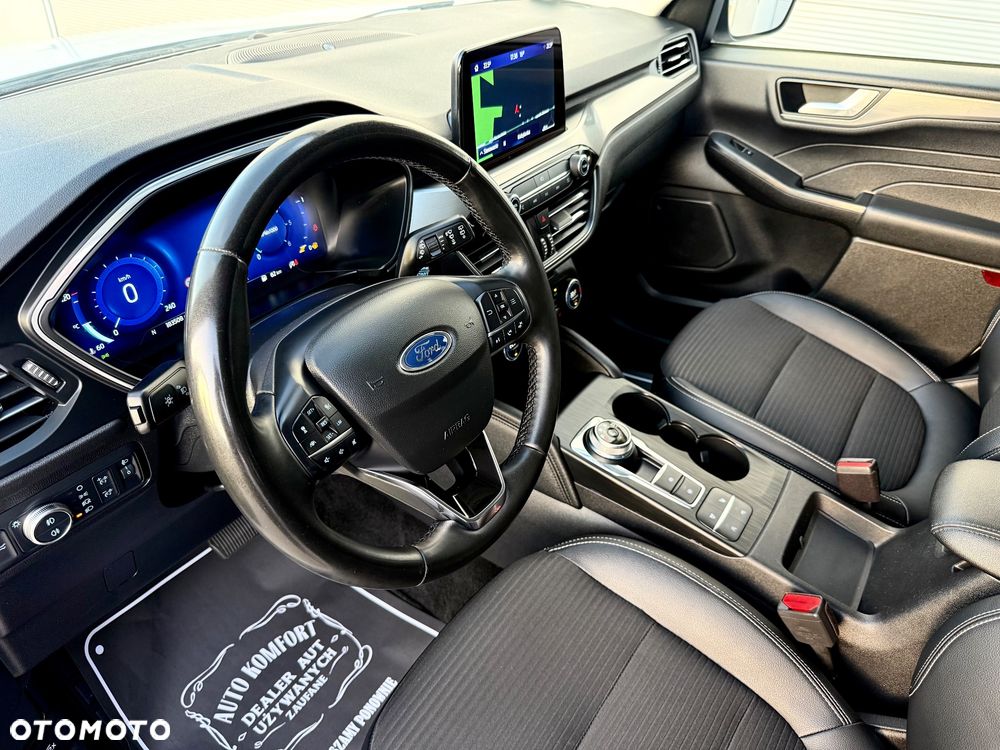 Ford Kuga 2.0 EcoBlue 4x4 TITANIUM - 24