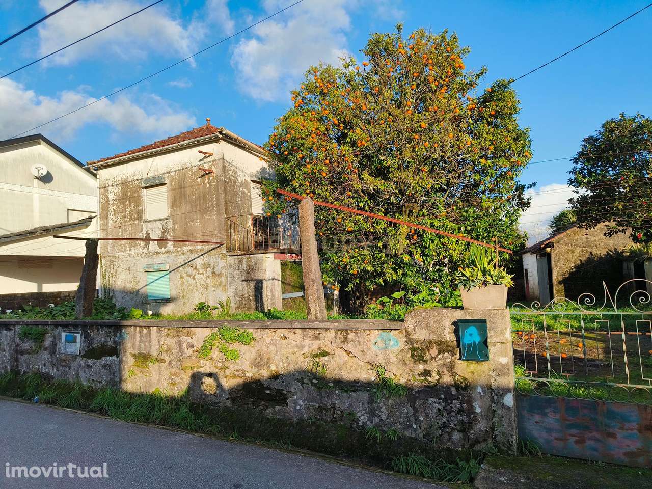 Moradia para restauro em Lanheses, Viana do castelo - Grande imagem: 3/38