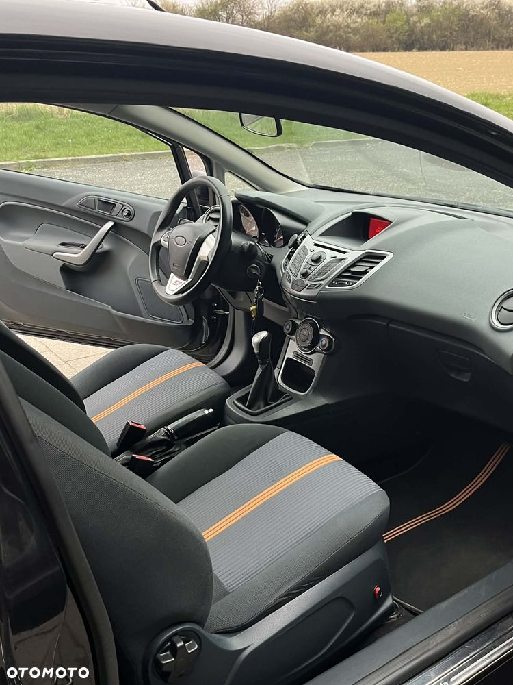 Ford Fiesta 1.25 Titanium - 10