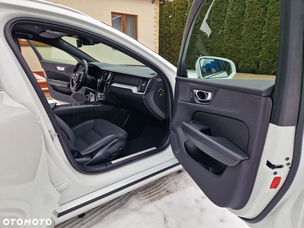 Volvo V60 D3 Geartronic Momentum Pro - 6