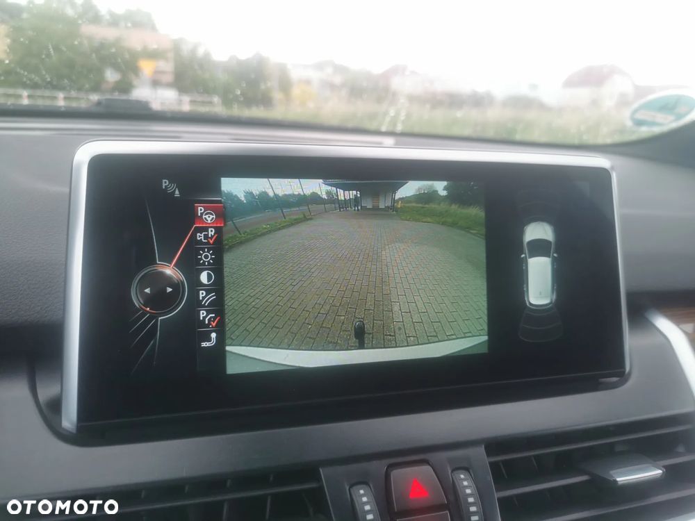 BMW Seria 2 220d xDrive Sport-Aut Luxury Line - 16