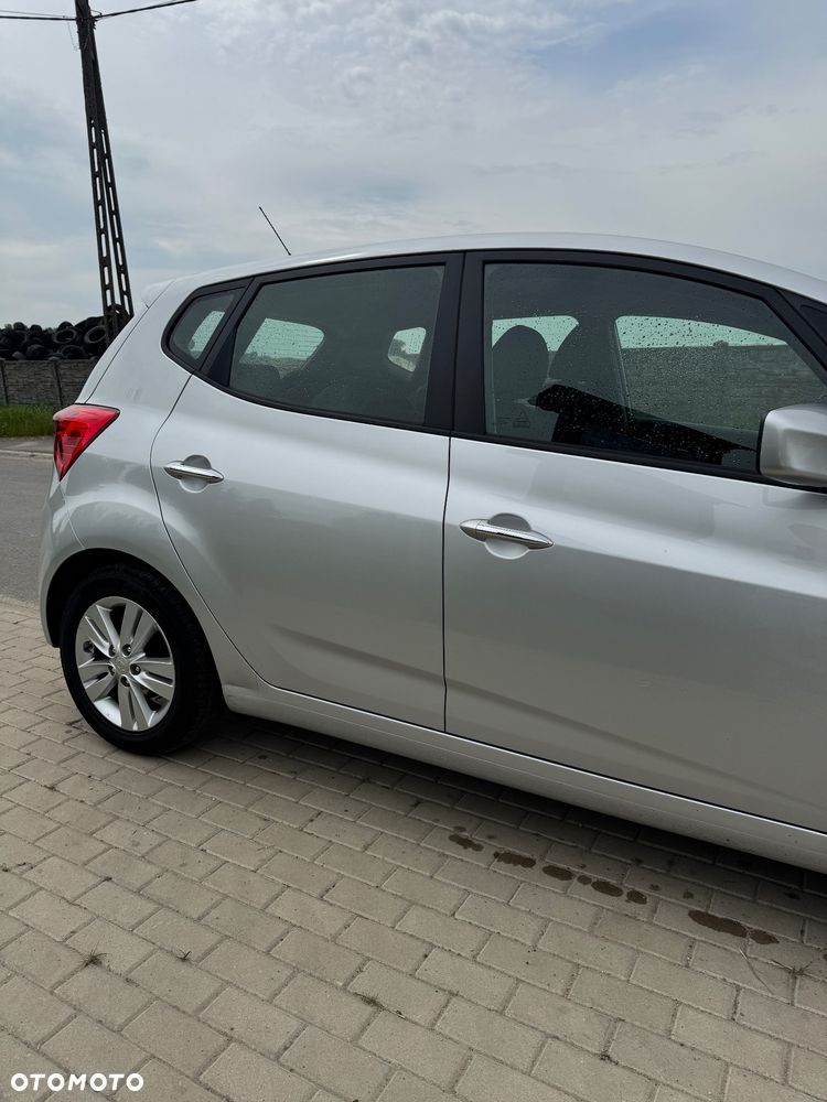 Hyundai ix20 1.6 CRDi blue Trend - 4