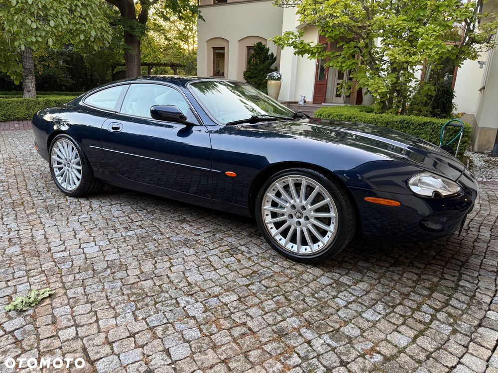 Jaguar XK8 - 29