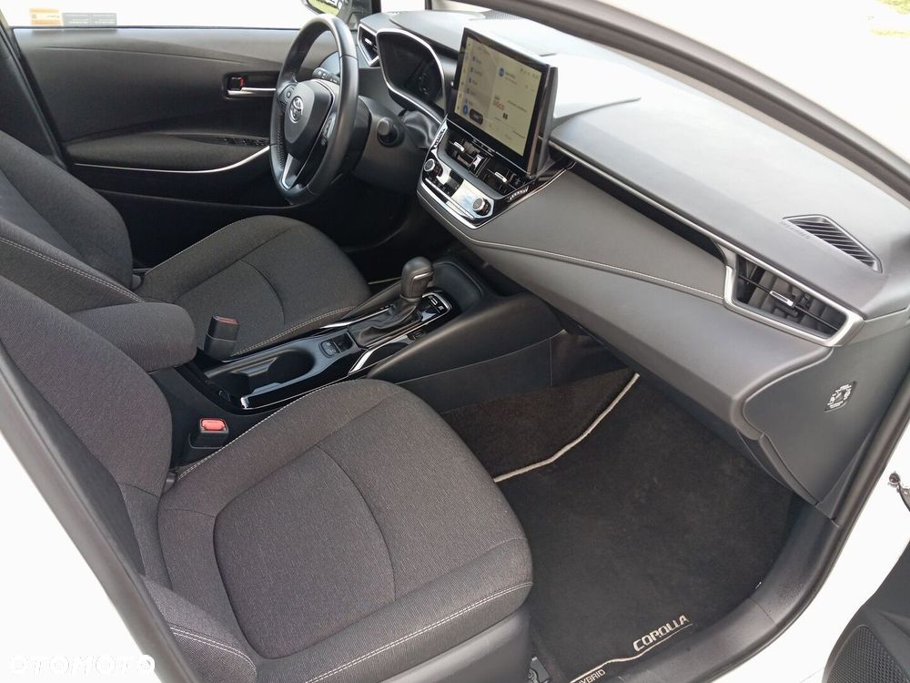Toyota Corolla 1.8 Hybrid Comfort - 8