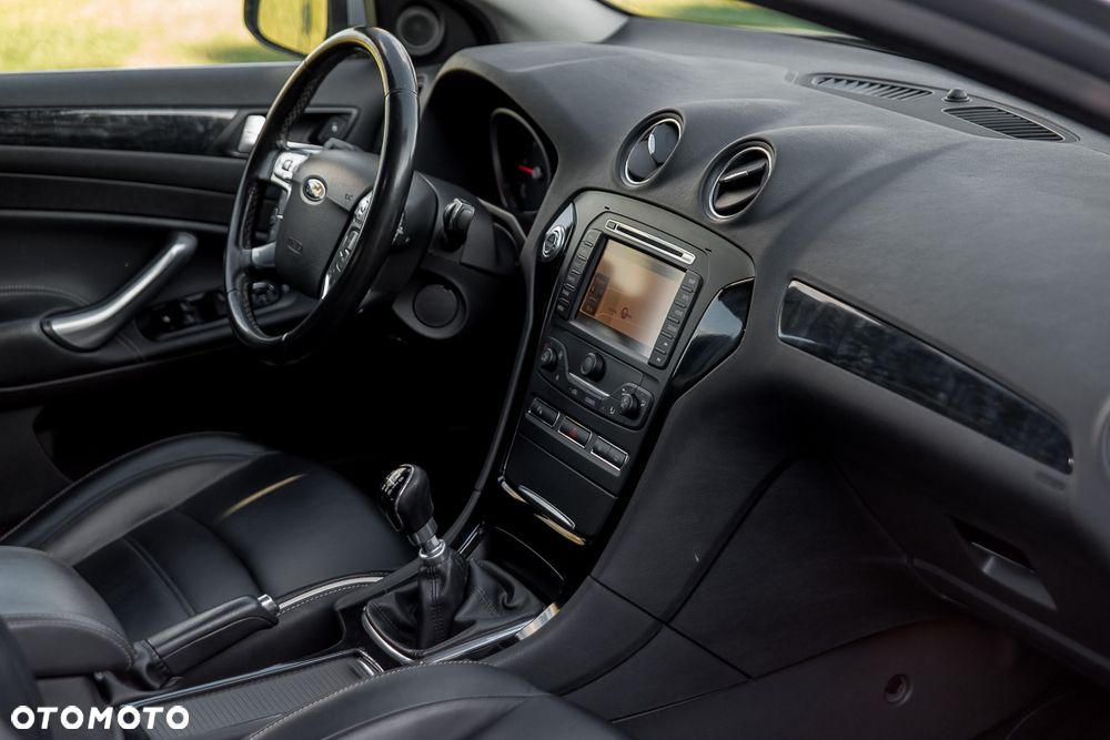 Ford Mondeo 2.0 TDCi Gold X - 35