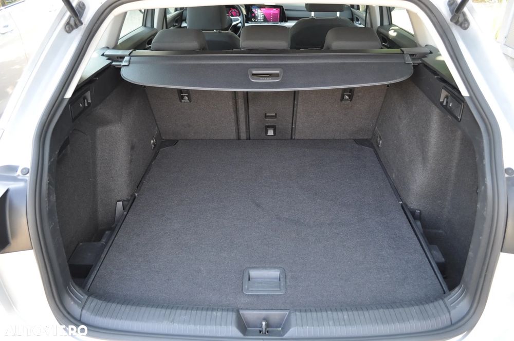 Volkswagen Golf 2.0 TDI SCR DSG Life - 13