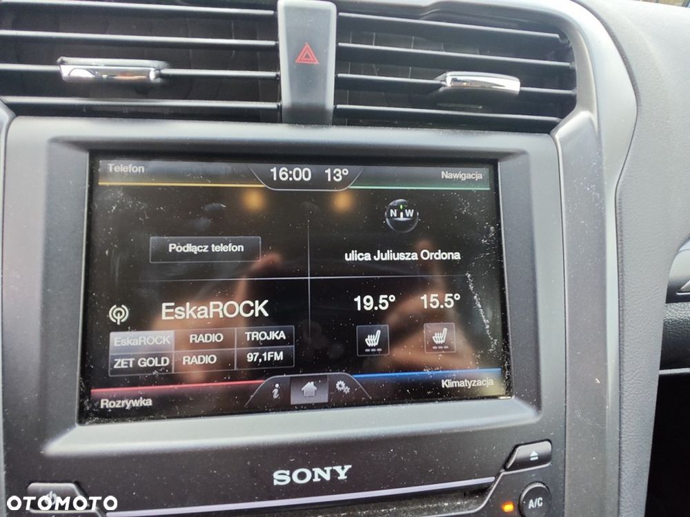 Ford Mondeo 2.0 TDCi Titanium PowerShift - 12