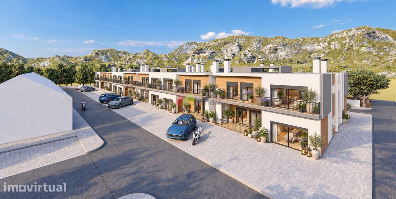 Apartamento T2 com varanda e arrecadação em Azeitão - Grande imagem: 2/17