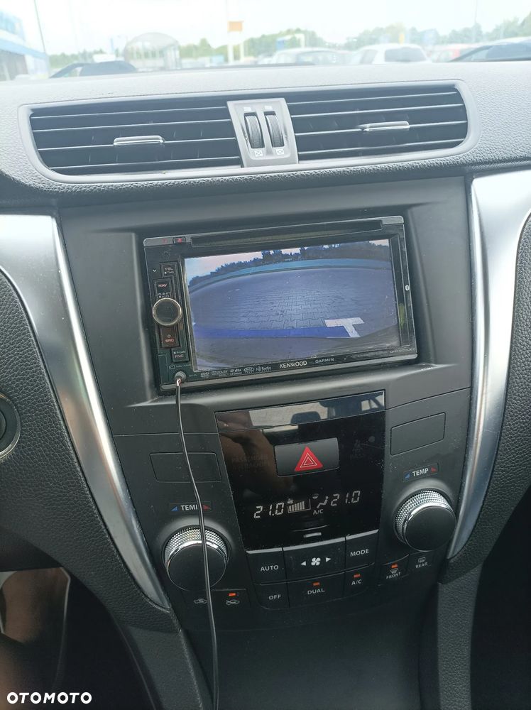 Suzuki Kizashi - 10