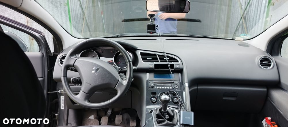 Peugeot 3008 - 8