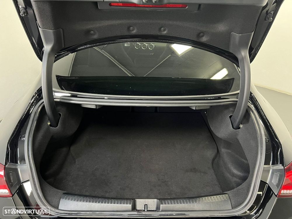 Mercedes-Benz CLA 250 e AMG Line - 23