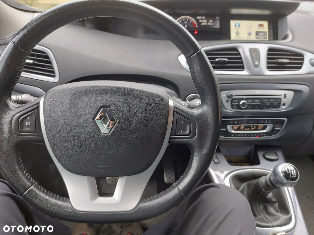 Renault Scenic ENERGY TCe 115 S&S Xmod Bose Edition - 15