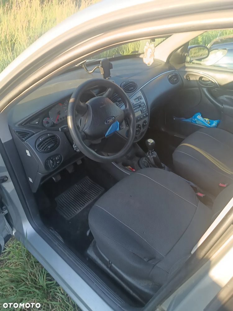 Ford Focus 1.8 TDCi Comfort - 3