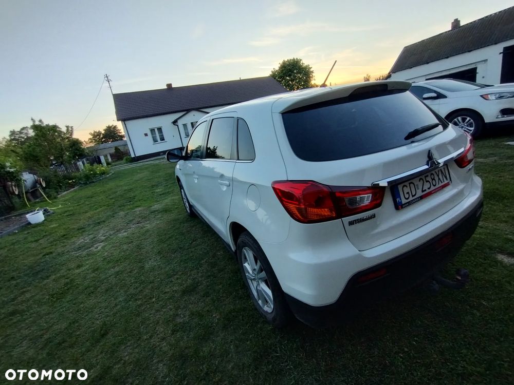 Mitsubishi ASX 1.8 DI-D 2WD Inform - 17