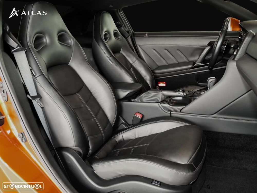 Nissan GT-R Prestige Edition - 25